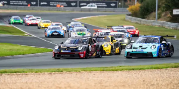 Milan Marczak kampioen Porsche Carrera Cup Benelux, rookietitel voor Joep Muller